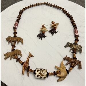 Vtg African Carved Wooden Animal Necklace Earrings Safari Wildlife‎ Beads Boho